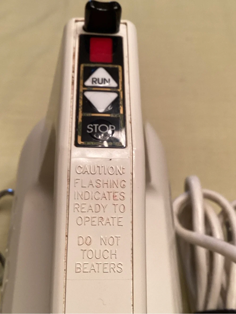 Kitchen Aid Ultra Power Soft Start 7 Speed White Hand Mixer